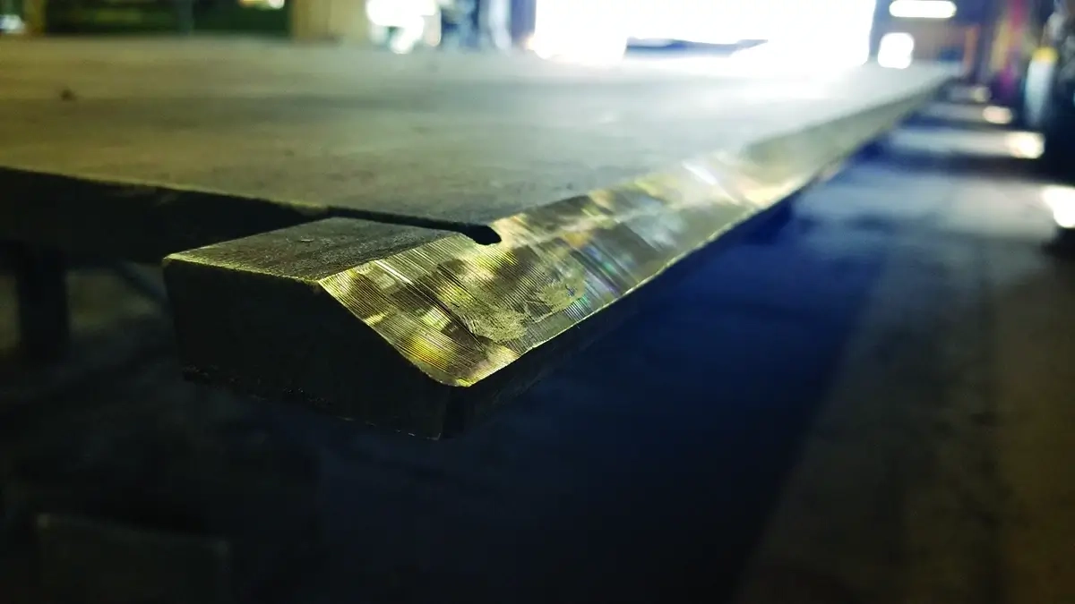 WJ Oct 2026 - Fillet vs Groove Welds - 1.webp