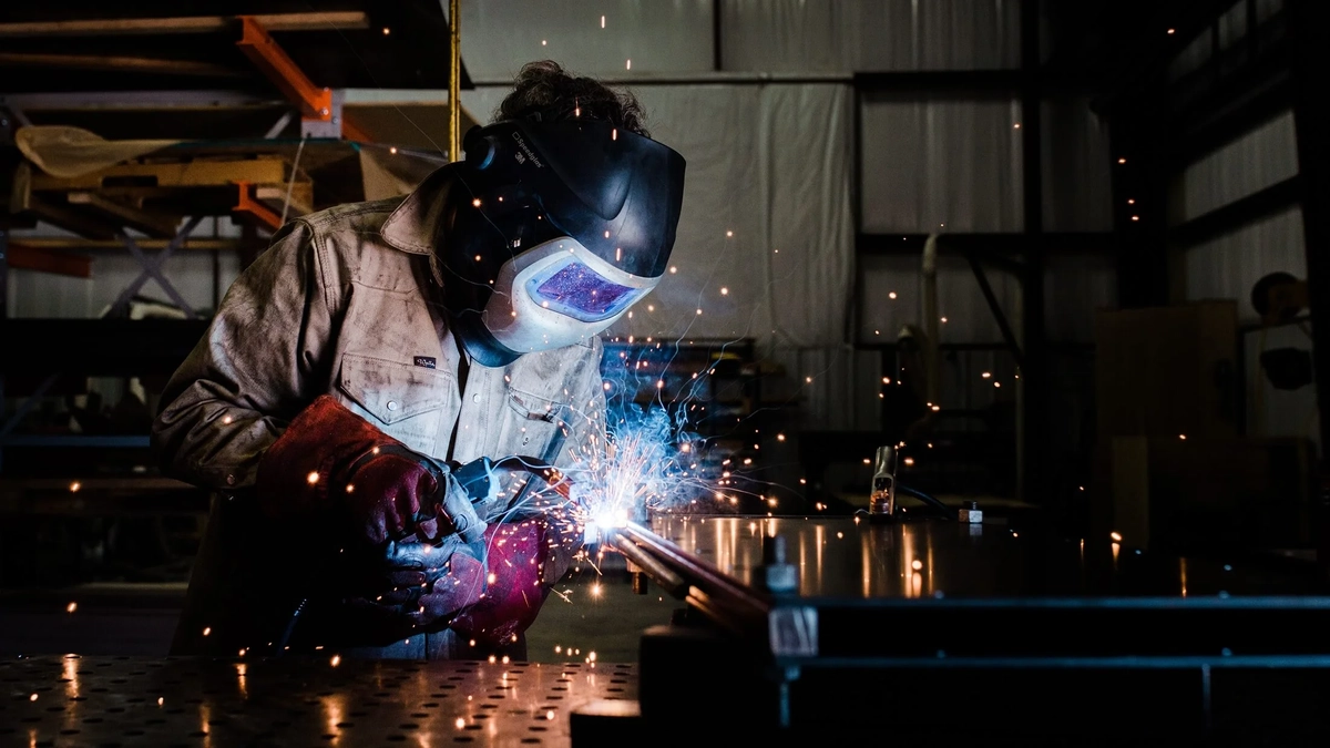 WD Oct 2026 - Aerospace Welding - aerospace-welder-with-torch-alabama.webp