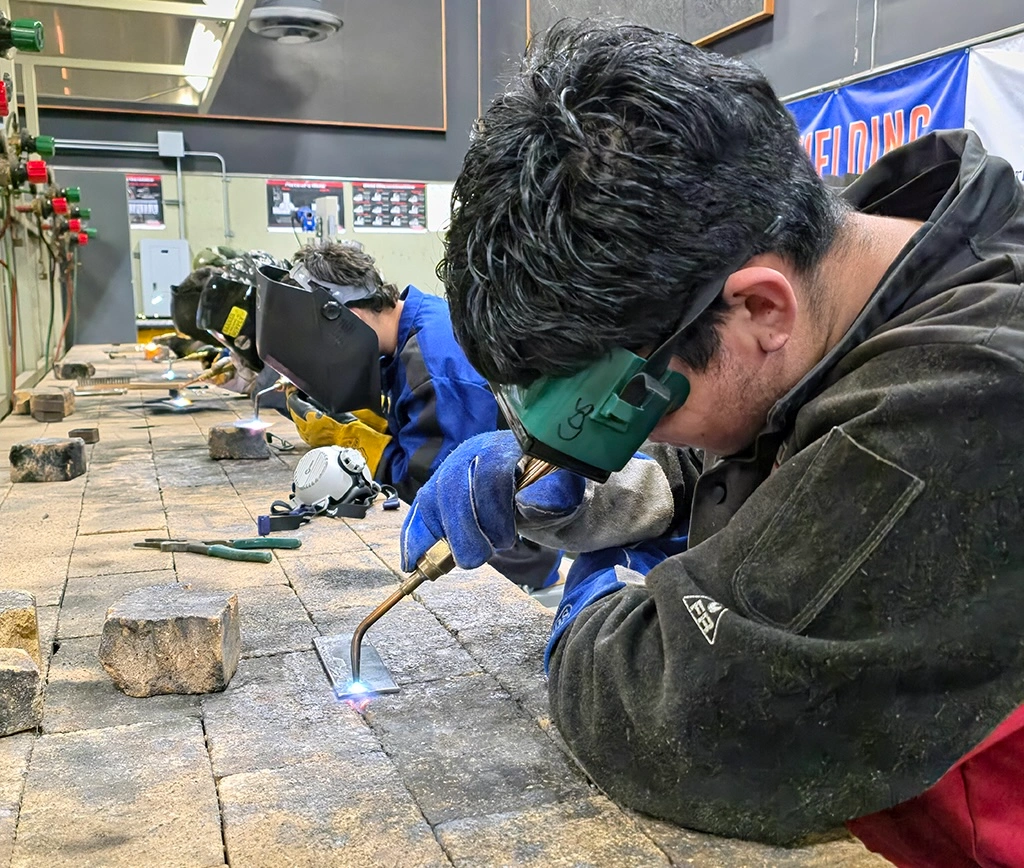 WD Aug 2026 Strengthening Welding Education - Photo 4.webp