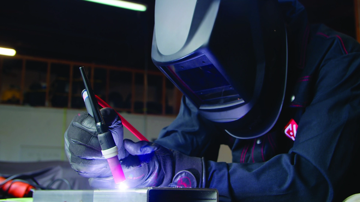 WJ Dec 2025 - Feature - Dialing In GTAW Torch Configuration - Lead.webp