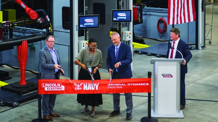 WJ Nov 2025 - News of the Industry - Lincoln Electric Navy GB.webp