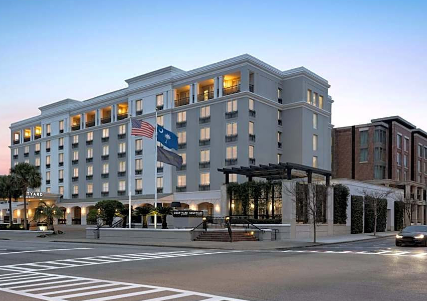 Courtyard by Marriott Charleston Historic District
