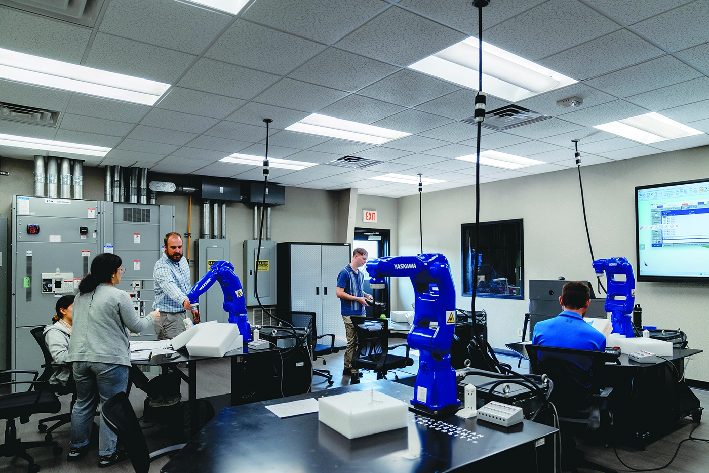 WJ April 2026 - Insights from Establishing a Welding Robotics Training Facility - Lead.webp