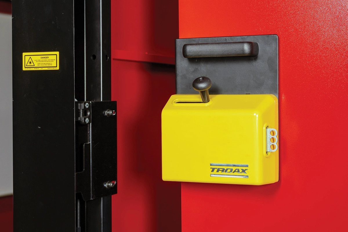 WJ-Jan-2026 - Feature - Getting-a-Grip-on-Handheld-Laser-Safety - Photo-1.webp